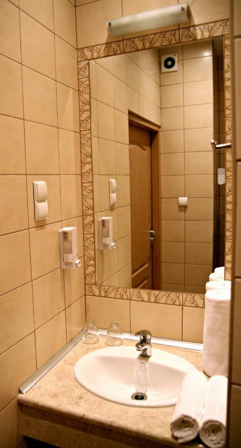 Włocławek Hotel Ratuszowy المظهر الخارجي الصورة